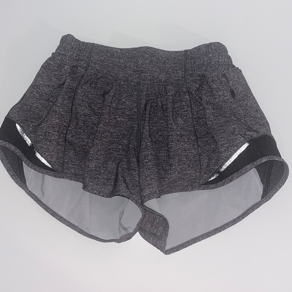 lululemon hotty hot shorts